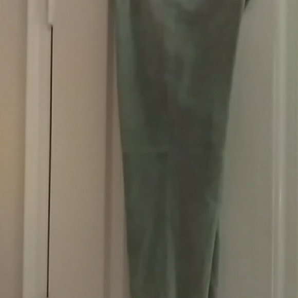 Green suede pants - Picture 3 of 3